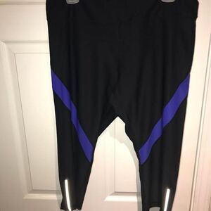 Womens Calvin Klein XL capris leggings